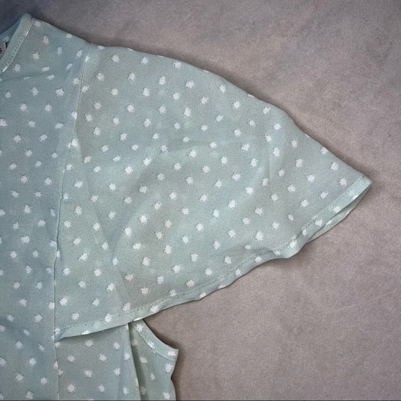 EUC Elodie size S cap sleeve light weight light green with white polka d… - Picture 5 of 7